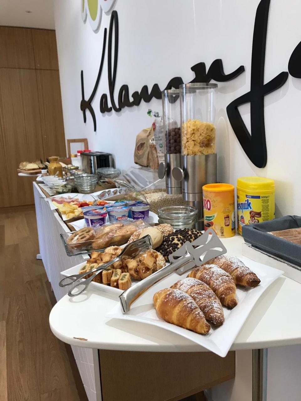 Kalamonjo Suite&Rooms Palermo Eksteriør billede
